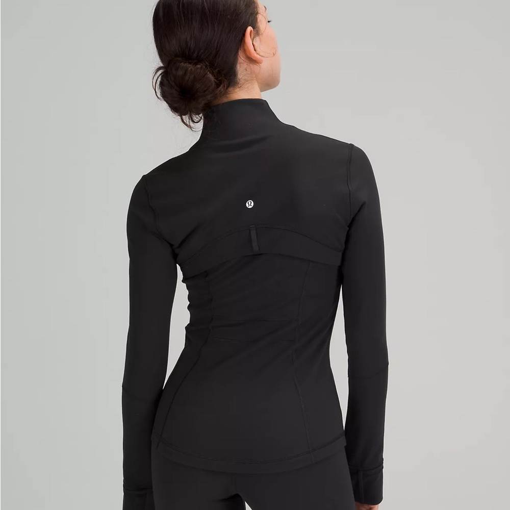 Lululemon Define Jacket
Luon Size Small Color Black